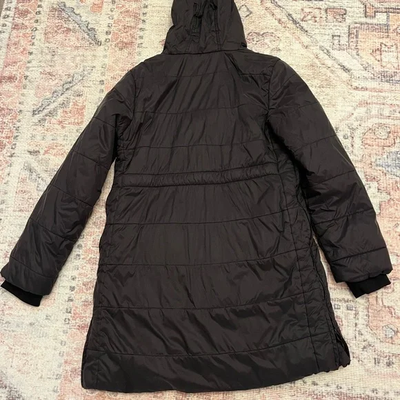 GAP Black Puffer Jacket - Picture 3 of 5